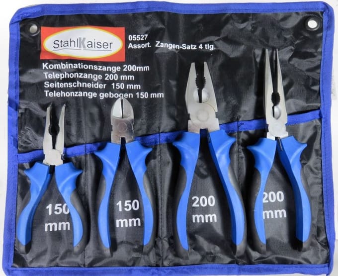 Tangen set 4 dlg van Stahlkaiser assortiment in Etui.