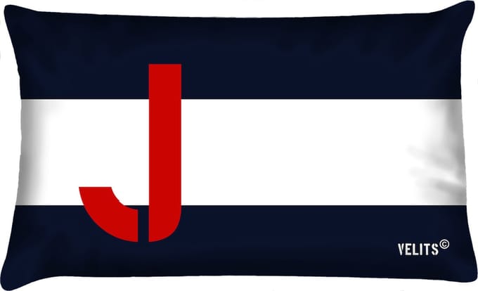 Buitenkussen Seinvlag letter J waterafstotend bootkussen 40x60cm.