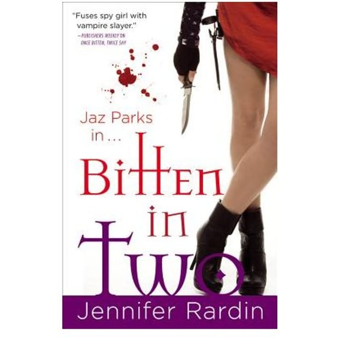 Bitten In Two - Jennifer Rardin