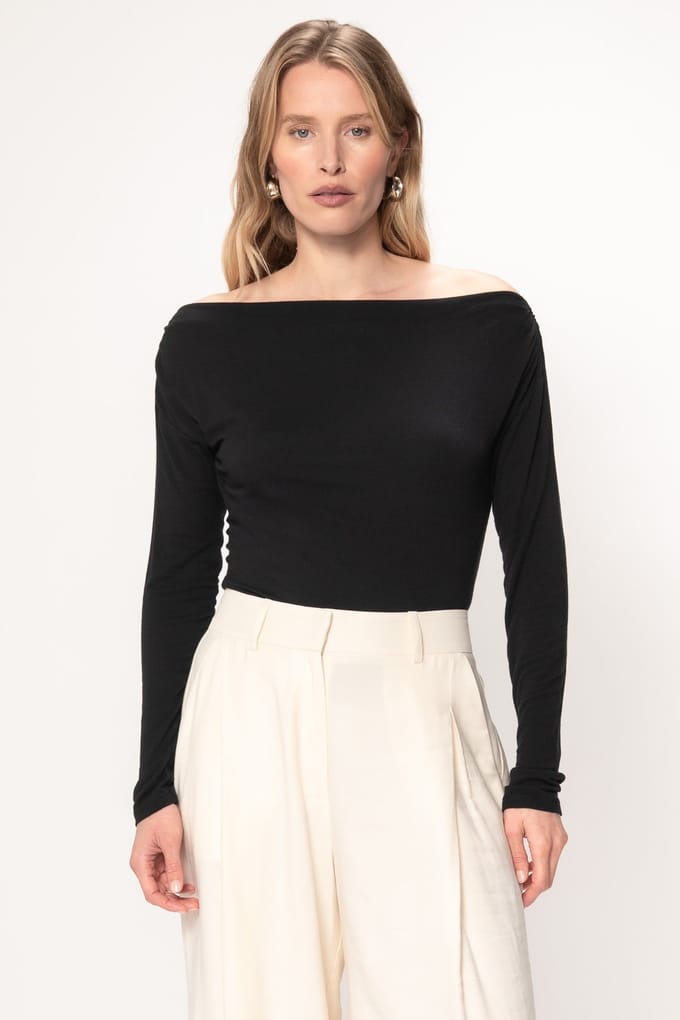 VIVEH Erez Top Black Maat: 36 | Longsleeves Outlet | Dames | Zwart