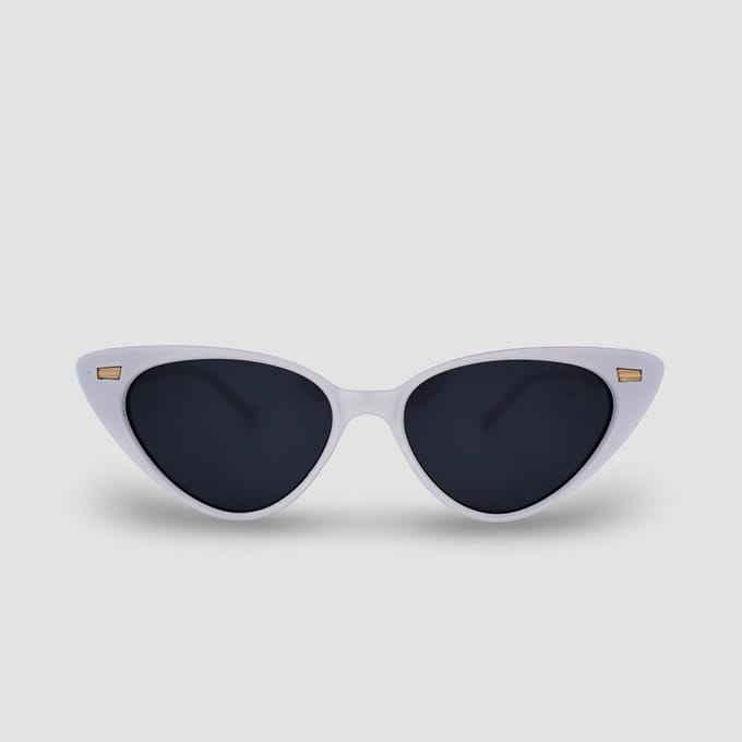 Cat eye white