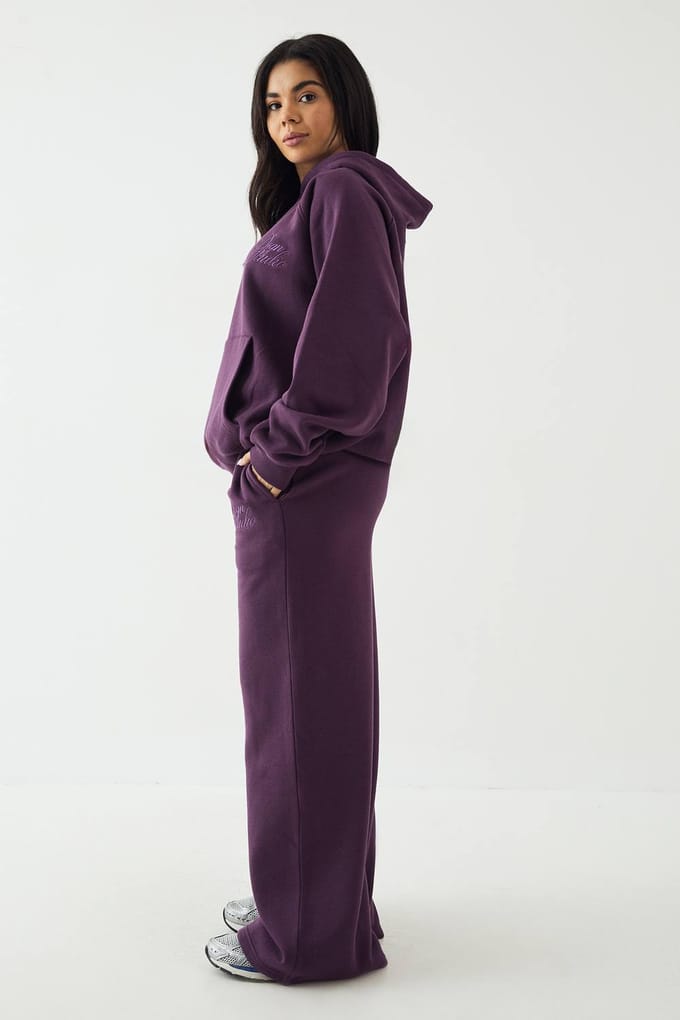 Dames DSGN Studio Contrast Script Rechte Pijp Jogger | Aubergine | Maat: Small