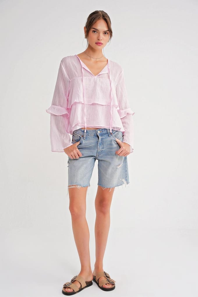 Kantelige Blouse met Strikdetail