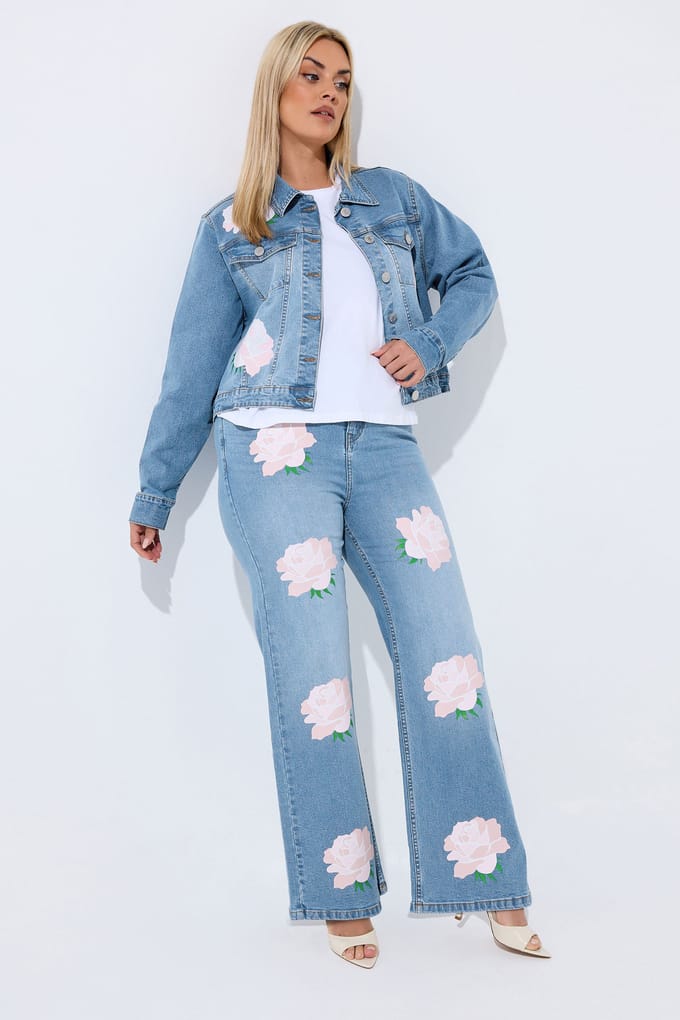 Limited Collection Blauw Spijkerjasje Met Rozenprint Size 54-56