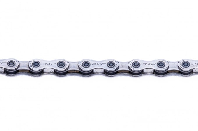 PYC P1002 - Fietsketting - 10-speed - Silver - Chrome Harden Technologie