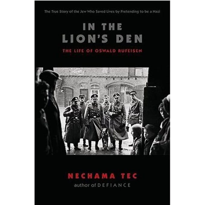 In The Lion's Den - Tec