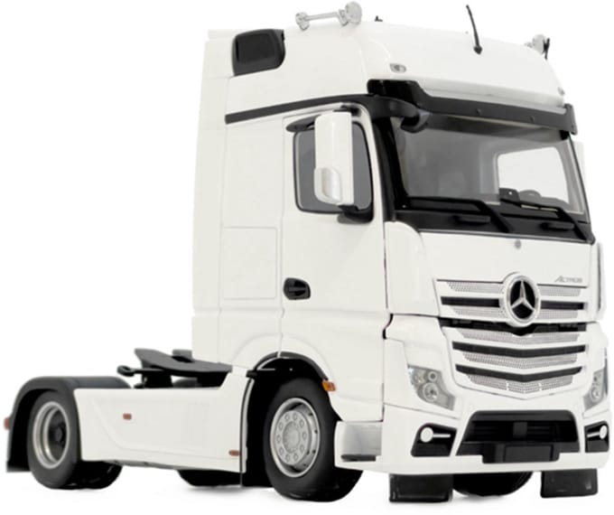 Mercedes-Benz Actros Gigaspace 4x2 - 1:32 - Marge Models