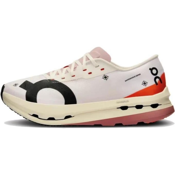 On Running Cloudboom Echo 3 Blanc Flamme (Aux femmes) Baskets pour femmes 3WD10490256 39 beige