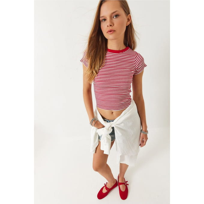 Gestreepte Ribgebreide Croptop met Ronde Hals