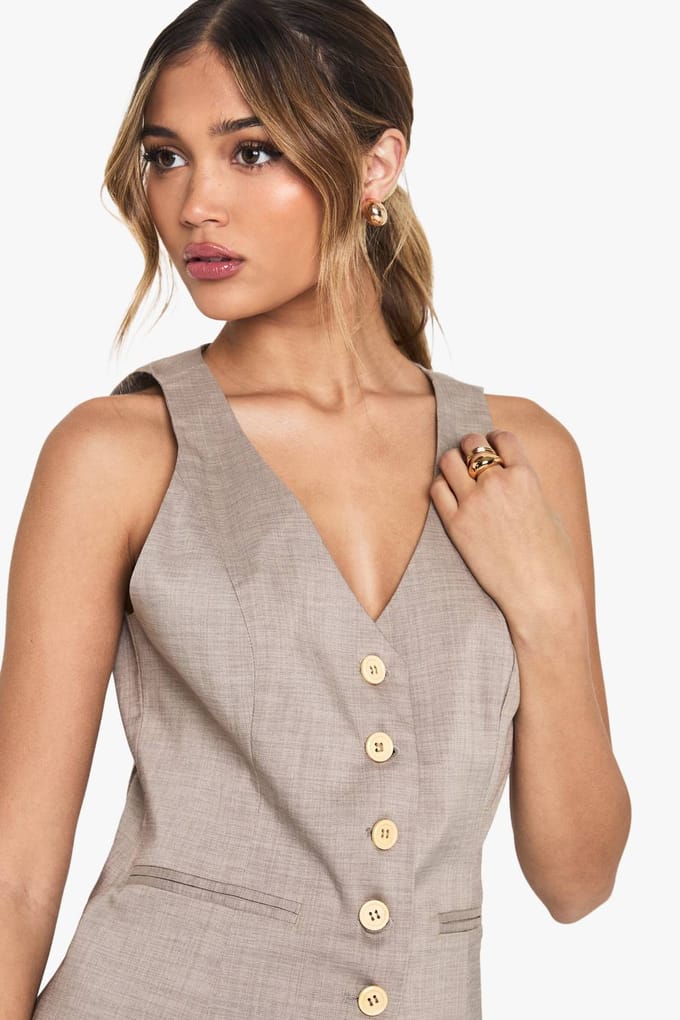 boohoo Dames Wooden Button Fitted Tailored Waistcoat | Paddestoel | Maat: 36