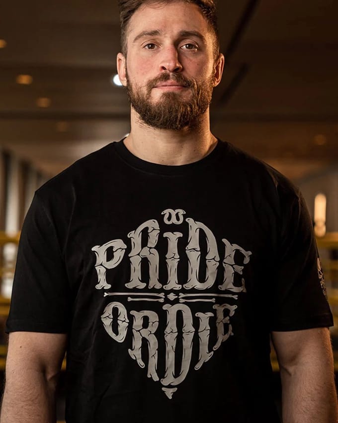 PRIDE or Die T-Shirt Bones Zwart - M