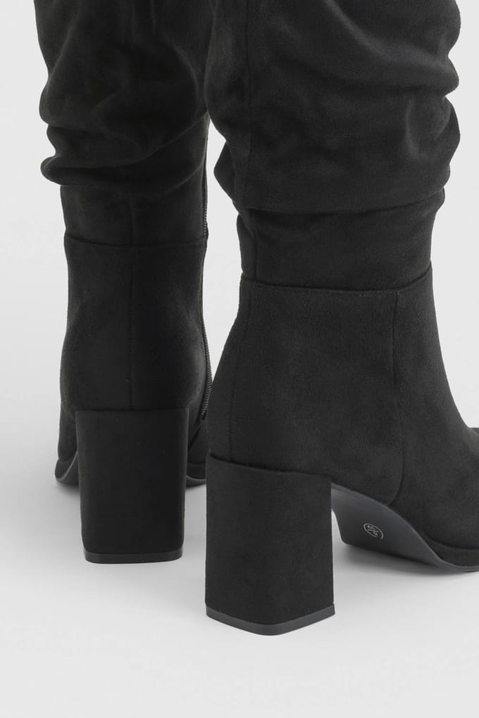 boohoo Dames Wijde Pasvorm Faux Suede Blokhak Knielaarzen | Black | Maat: 3
