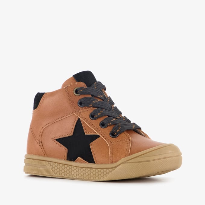 Stap leren jongens veterboots cognac - Maat 24