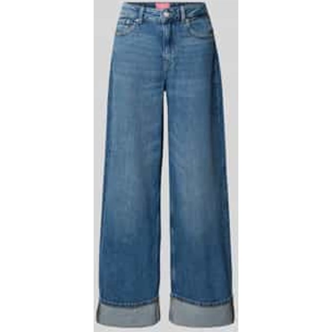 Wide leg jeans in 5-pocketmodel, model 'TOKYO'