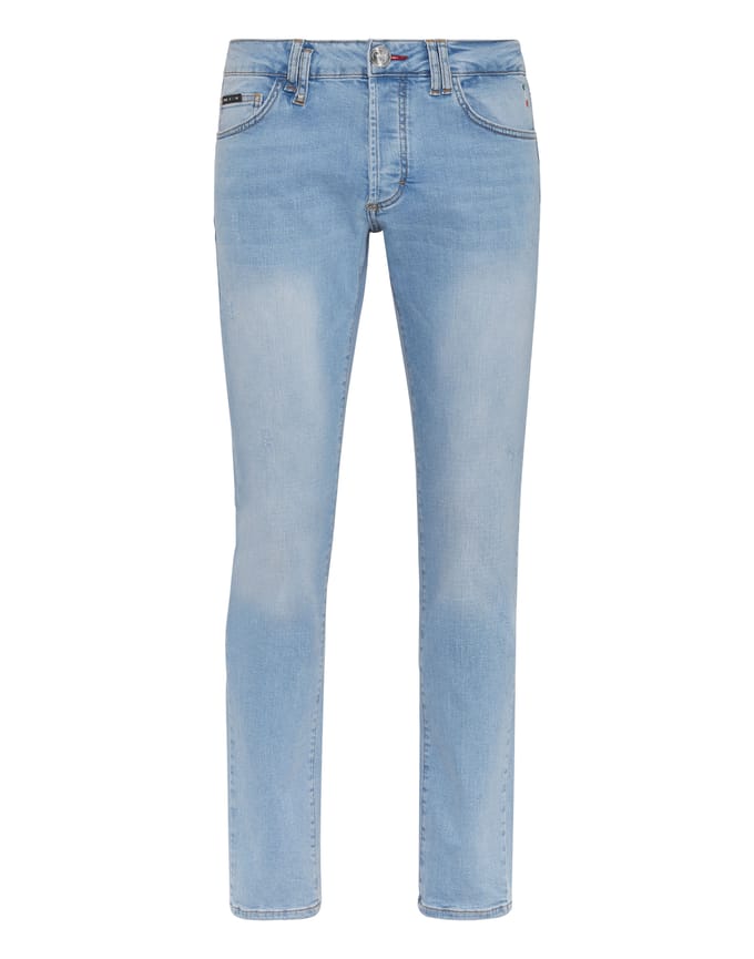 Jeans Recht Model