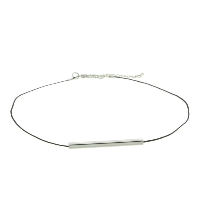 Behave Small choker with bar