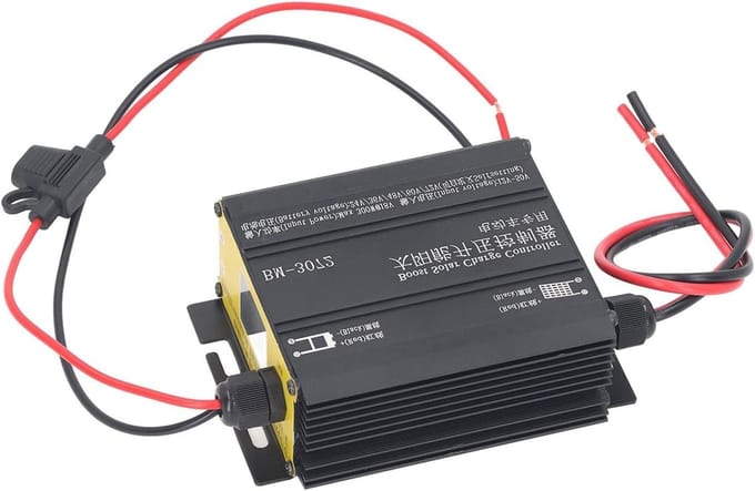 Zonne Laadregelaar - MPPT Controller - Batterij Opladen - Boost Functie - 16A 300W - Metaal