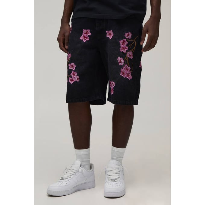 Gebloemde Geborduurd Relaxed Denim Short | Washed Black | Size 42
