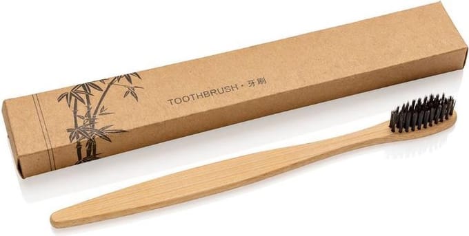 Bamboe tandenborstel met houtskool haren