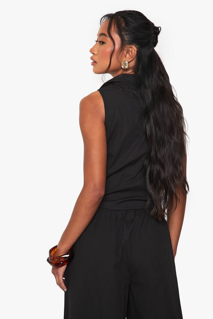 boohoo Dames Gerafeld Poplin Mouwloos Gilet | Zwart | Maat: 40