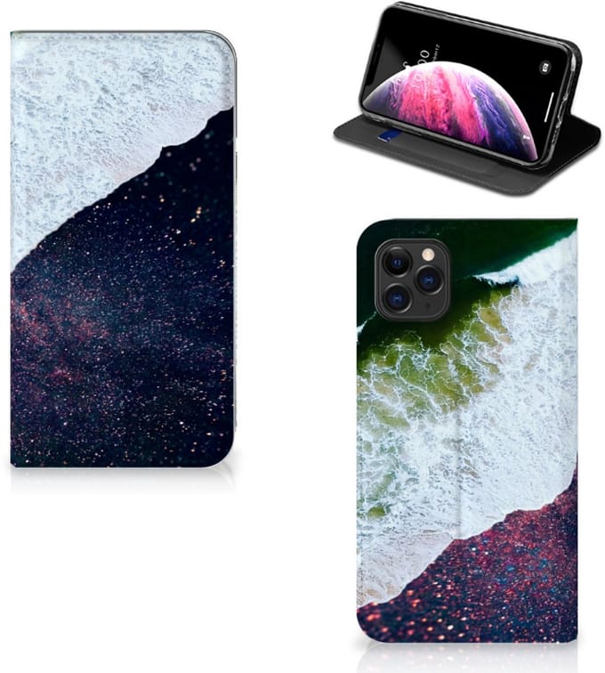 Apple iPhone 11 Pro Max Stand Case Sea in Space