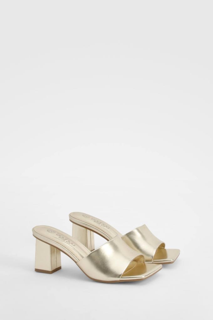 boohoo Dames Wide Fit Low Block Heeled Mules | Goud | Maat: 39
