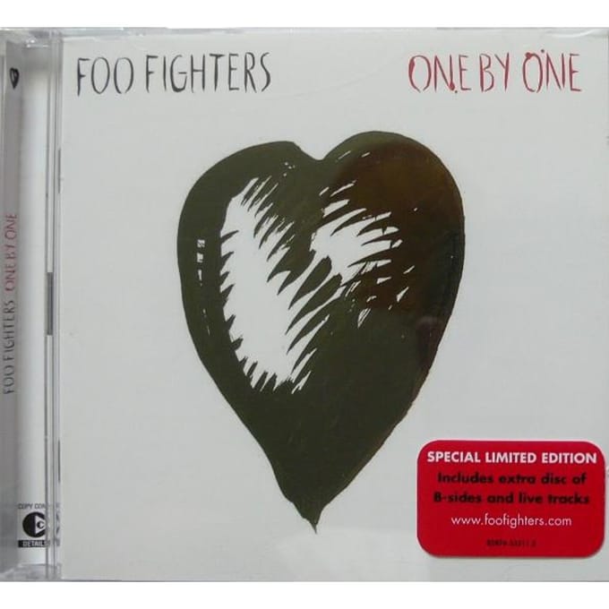 CD FOO FIGHTERS - One By One - China (Bonus-cd)  82876533112 RCA 2002 EU Rock Gebruikt black