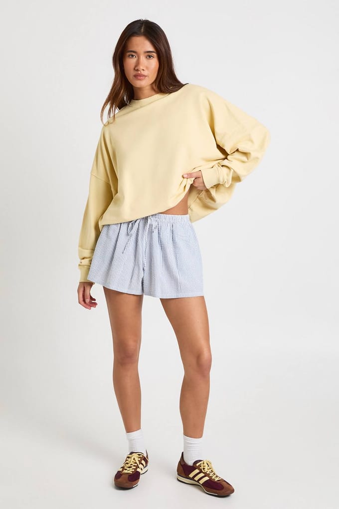 boohoo Dames Gestreepte Seersucker Short Met Elastische Tailleband | Blauw | Maat: 38