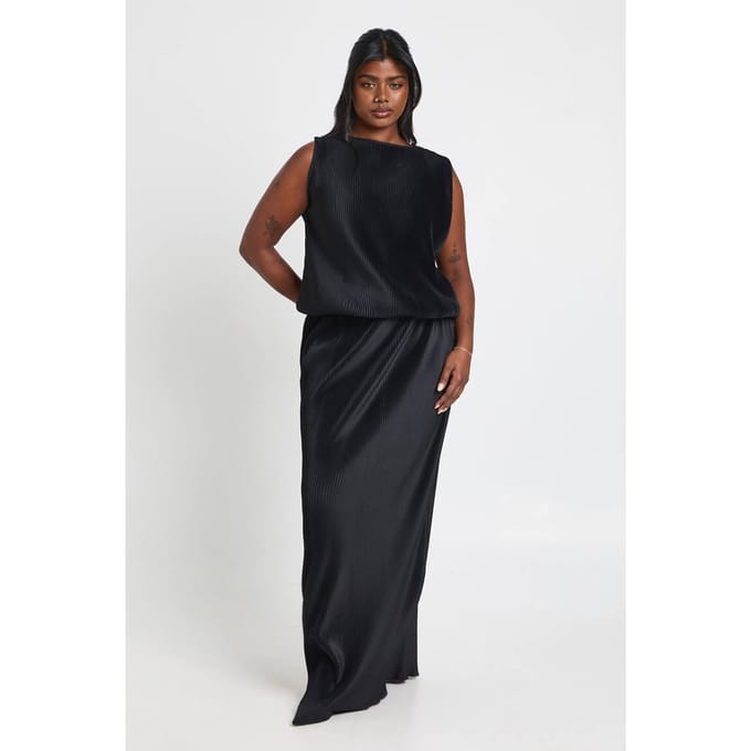 boohoo Dames Plus Bubble Zoom Top En Maxi Rok Co Ord | Black | Maat: 20