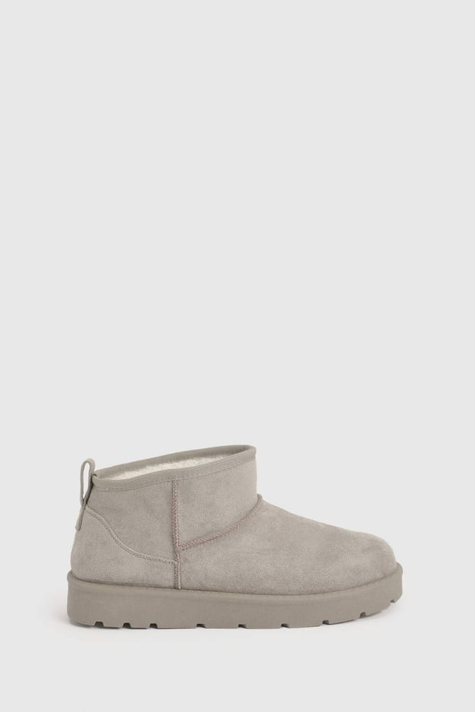 boohoo Dames Ultra Mini Laarzen met nep bontvoering | Mocha | Maat: 3