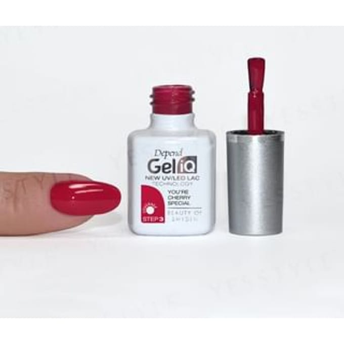 Depend Cosmetic - Gel iQ Gel Polish 1015 You're Cherry Special 5ml