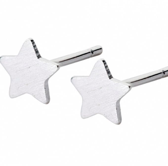 Oorbellen -Ster -Zilverkleur 7 mm geborsteld- Charme Bijoux