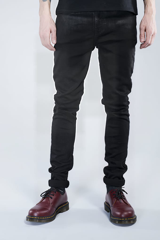 Nudie Jeans Pipe Led Shiny Black Größe: W28L30 | Slim Jeans Outlet | Herren | Schwarz
