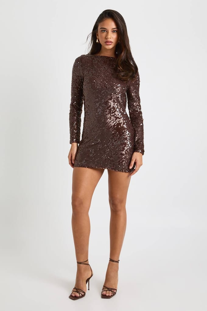 boohoo Dames Minijurk met cowl-nek en sequinaccent op de rug | Chocoladebruin | Maat: 36