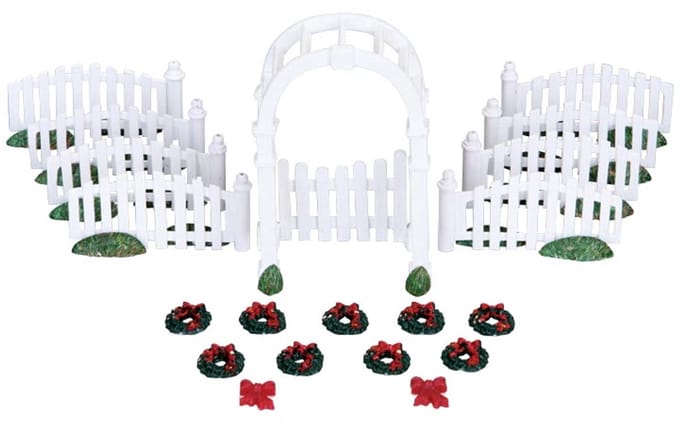 Lemax - Plastic Arbor & Picket Fences W/decorations -  Set Of 20 - Kersthuisjes & Kerstdorpen