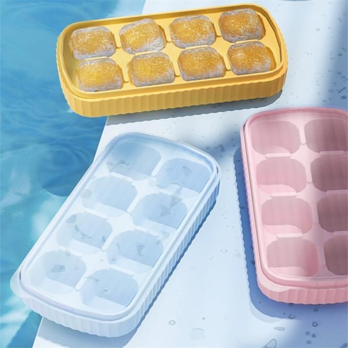Moule à blocs de glace en Silicone, 1 pièce, Cube à glace avec couvercle, empilable, moules à glaces faits maison pour congélateur jaune