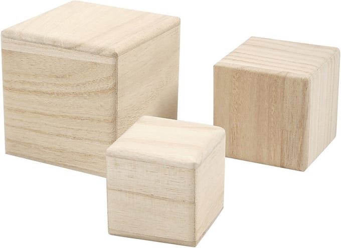 Hobby knutsel kubussen - 3x - hout - decoratie blokken - 5 - 6 - 8 cm