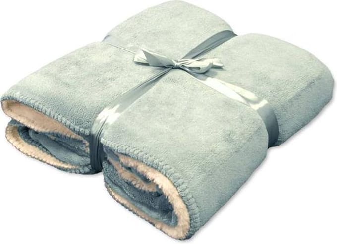 D- Unique Living | Coby plaid 130x160cm cloud blue