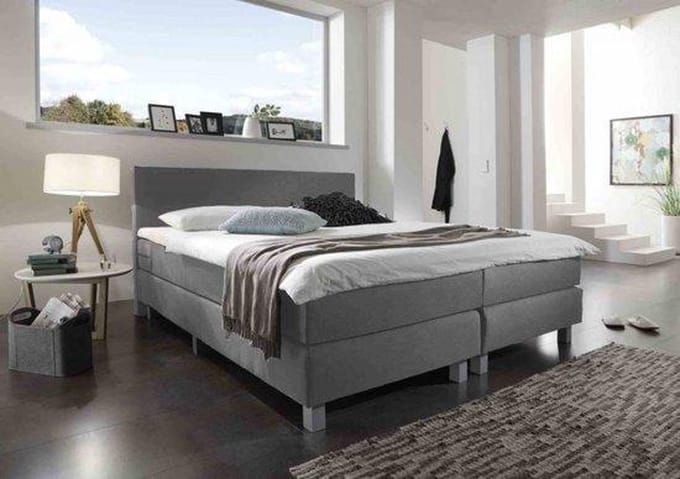 Boxspring Bravo - 180 x 200 - Pocketvering - Stof Grijs - Inclusief Topmatras - 2-Persoons