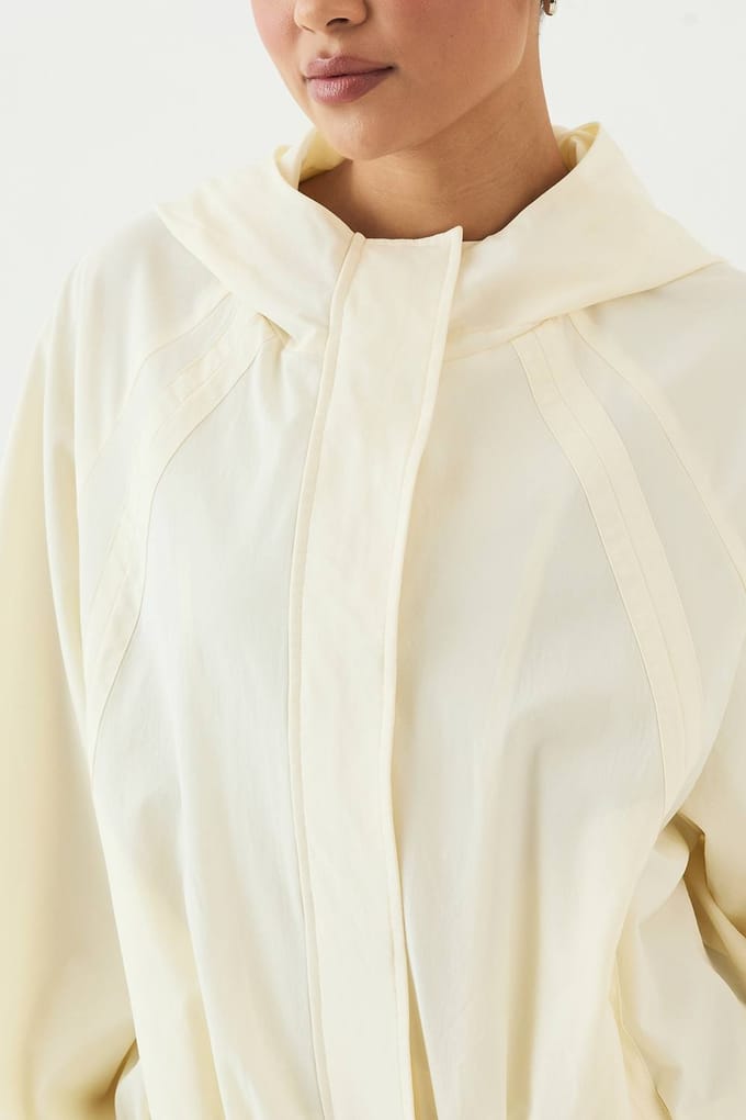 Dames Dsgn Studio Ballon Zoom Doorritsjack | Cream | Maat: XL