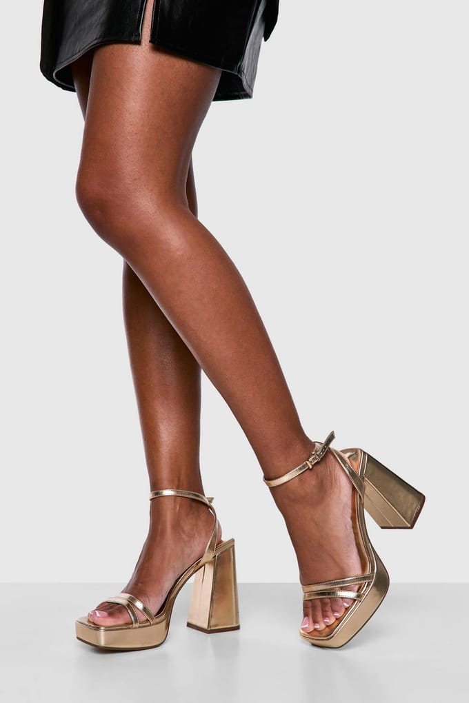 boohoo Dames Wide Fit Multi Strap High Platform Twee-Delige Hakken | Goud | Maat: 38