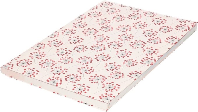 Bellatio Decorations Kaftpapier Heart - 2x stuks - 200x70 cm - rollen - boeken kaften - schoolspullen