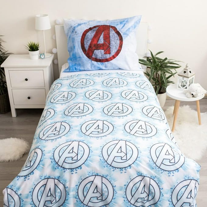 Marvel Avengers Dekbedovertrek Heroes - 140 x 200 cm - 70 x 90 cm