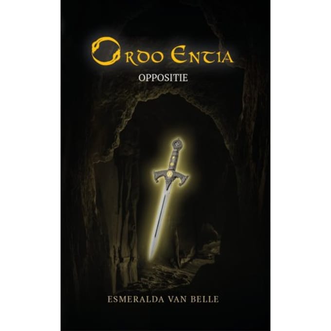Oppositie - Esmeralda van Belle