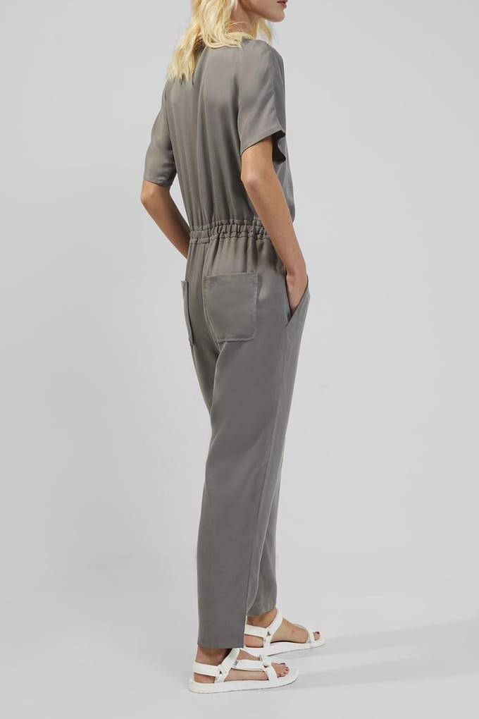 French Connection Airietta Lyocell Jumpsuit Warm Graphite Taglia: 8 | Tute Outlet | Donna