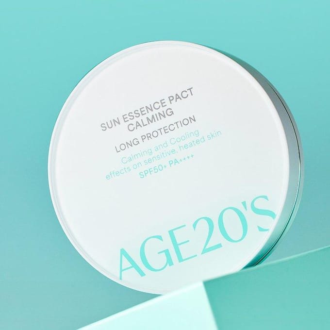 [AGE20's] Poudre Essence Solaire Apaisante Longue Protection SPF 50+ PA++++ 12.5g white
