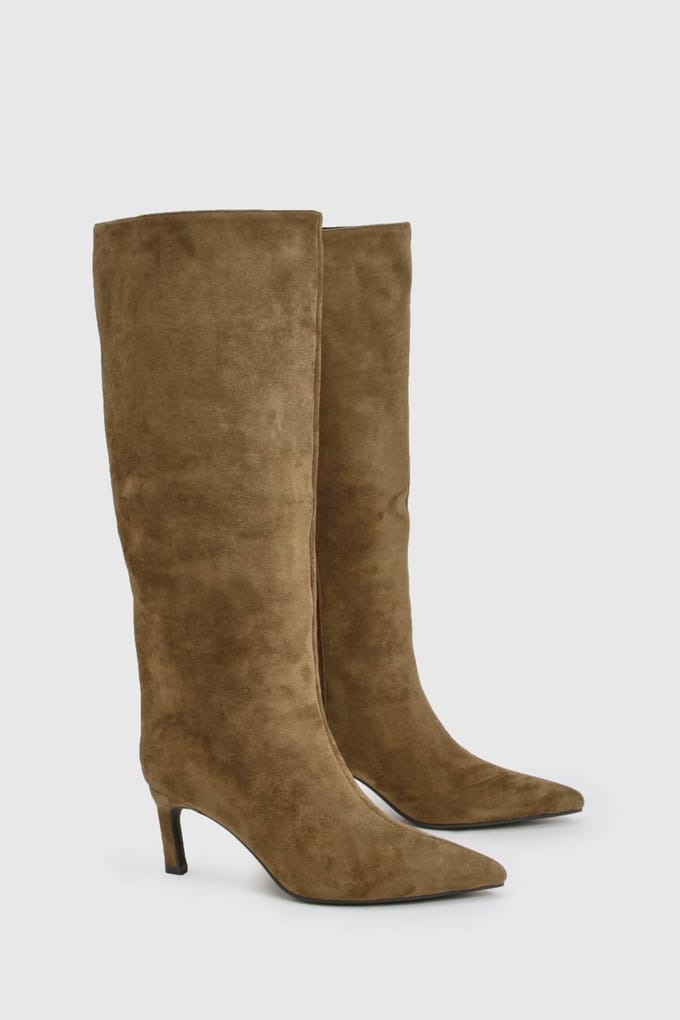 boohoo Dames Faux Suede Column Pointed Heeled Boots | Olive | Maat: 8