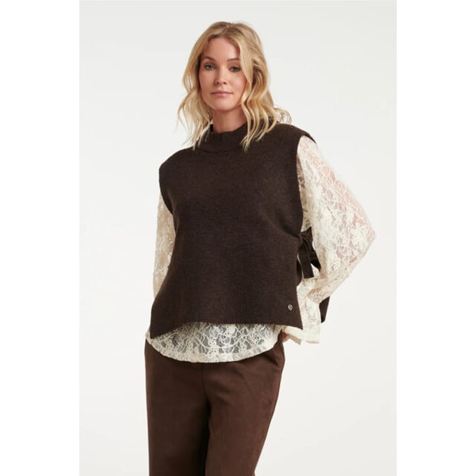 Smashed Lemon Mouwloze gebreide top met strikdetails |