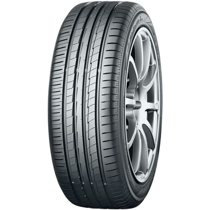 Zomerbanden YOKOHAMA BluEarth-A AE-50 215/50R18 92V