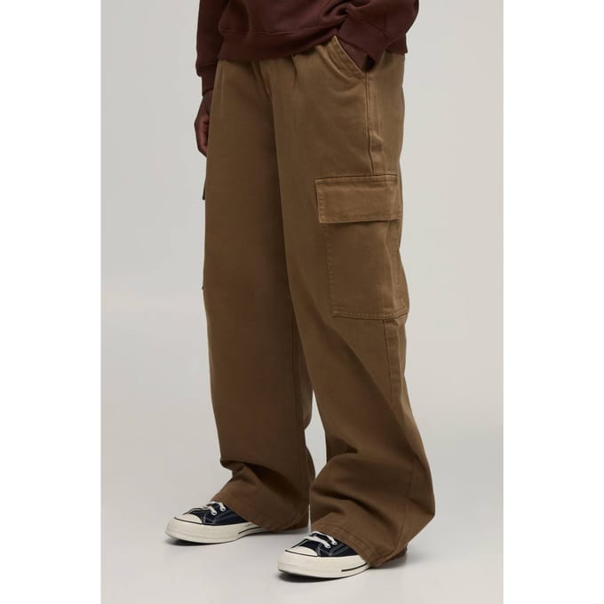 Broek met brede pasvorm, half & half tailleband, cargozakken en gewassen twill | Tobacco | Size Medium